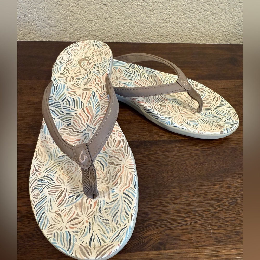 Olukai Womens Ho'opio Hau Warm Taupe /Hau Size 7